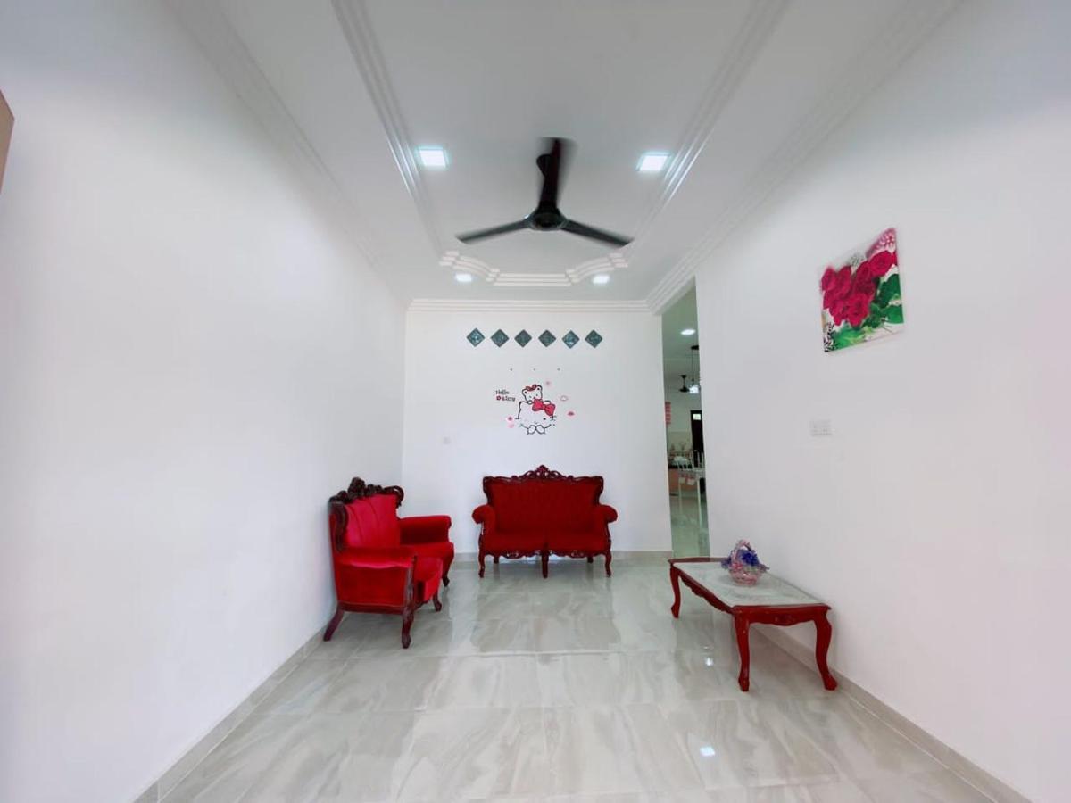 Hellokitty House - Unit 1 *